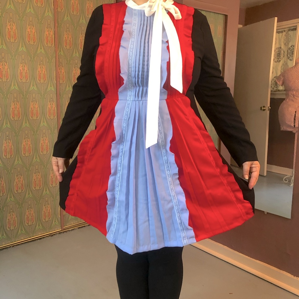 Sweet fall retro dress with ruffles